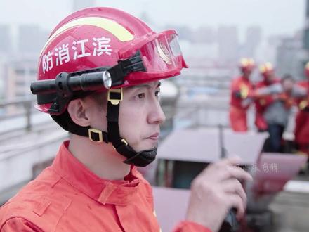 杨洋:这泼天的富贵怎么还有回旋镖啊?!哈哈哈! #杨洋 #宋焰 #黄景瑜 #黄景瑜他从火光中走来