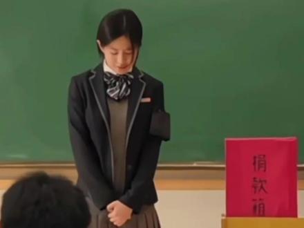 致青春这一段真的封神了
#致青春 #刘亦菲 #李沁 #校园