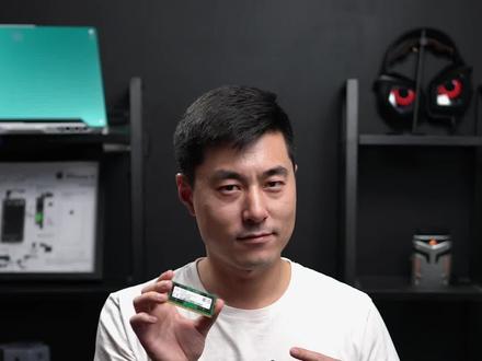 如何给笔记本加装内存#笔记本电脑 #知识大拜年 #玩转数码