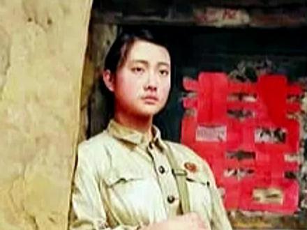 “昆仑女神”杨丽,为等良人20年坚守大山,车辆经过都会鸣笛致意 。#人物 #杨丽 #昆仑 #女神 #爱情
