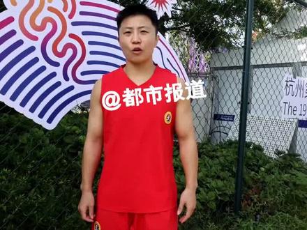 9月24日,浙江杭州。90后商丘姑娘李玥瑶再次冲金,曾夺得上届亚运会散打金牌,希望能成功卫冕冠军。