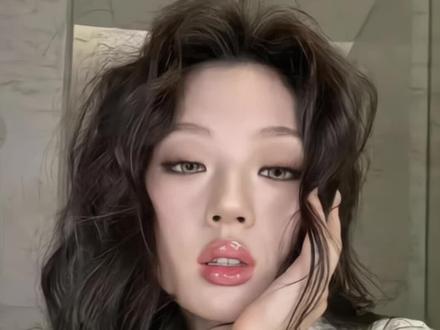 亚洲天后单依纯,从舞台风到穿搭造型,越来越有内味儿了,谁看了不得说一句:太像了!#娱乐八卦 #单依纯#演唱会#娱乐明星