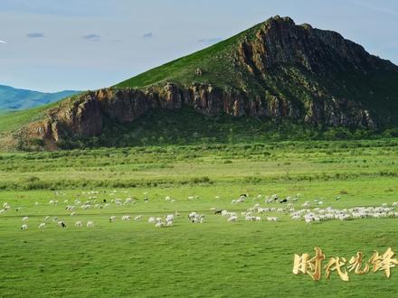 历时一年,央视《时代先锋》倾心打造,讲述了一个蒙医药从草原走来,守护人类生命健康的传奇故事。点开视频,让我们一起感受央视镜头下传统蒙药的智慧之道。#丹神蒙药#央视#奥特奇蒙药#时代先锋