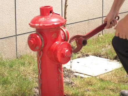 室外消防栓到底有没有水#一级注册消防工程师 #一级消防工程师 @抖音小助手 @DOU+小助手