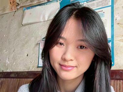 又回到了和奶奶两个人的平静生活 #vlog日常 #治愈 #粉面菜蛋就吃杨掌柜 #够讲究不将就