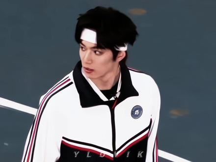 艾特姐妹来看校园男神. #刘耀文 #宇宙闪烁请注意