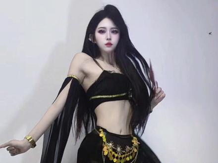 学跳舞第52天#我要验牌 #舞蹈 #cos #一学就会系列 #扭一扭