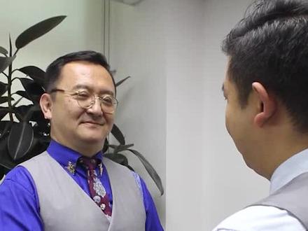 作为礼仪,握手看似简单,其实里面很多讲解。#绅士 #职场礼仪 #职场