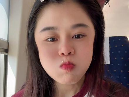 不仅是真椰子水,还是来自纯进口香水椰#椰子知道 已申请活动!#椰子水 #跟着小锅好好吃饭好好运动