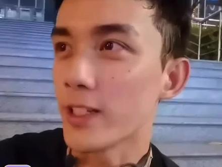 这大热天的,吴磊水灵灵的到海南了?? #吴磊 #吴磊海南 #吴磊骑车到海南了 #吴磊leo #吴磊骑行