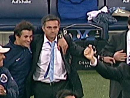 穆帅再次创造欧冠历史最伟大的进球!本菲卡上演载入史册般的逆天改命!#穆里尼奥 #皇马 #切尔西 #国际米兰 #足球的魅力