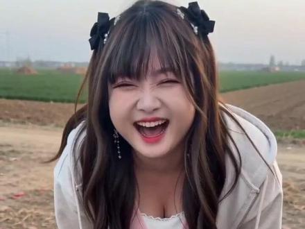 #AI放鞭炮炸铁盆 #随变ai随便玩 #随变放炮炸出一个小可爱