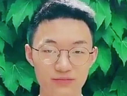 #张化齐 固始县2020届高中毕业生,就读于#北京大学 光华管理学院,荣获北京大学2020-2021学年“三好学生”、“小米一等奖奖学金”。#固始 #励志 #正能量 #dou热门 @抖音小助手