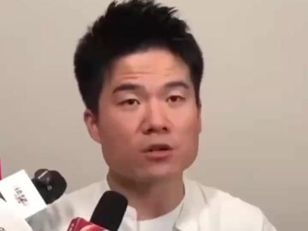 高考进入倒计时,董宇辉寄语考生:人生是一场马拉松,每一步都算数#高考进入倒计时 #董宇辉 #董宇辉治愈语录 #敦煌 #高考