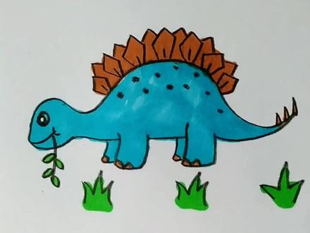 剑龙#儿童 #简笔画 剑龙是食草恐龙,背部的骨板可以转动来吸热或者散热,据说它的脑容量只有一个核桃大小。