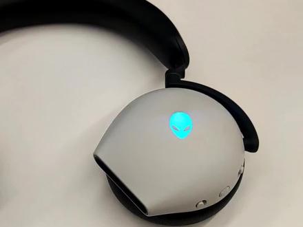 920H耳机调节灯光
#外星人920h耳机 #外星人x16 #科技改变生活 #科技感爆棚