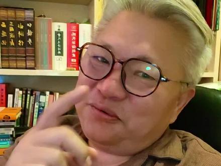 俞敏洪的调侃,不必过分解读,我认为就是开个玩笑而已啦!#伟伟爱吐槽 #创作者流量扶持计划