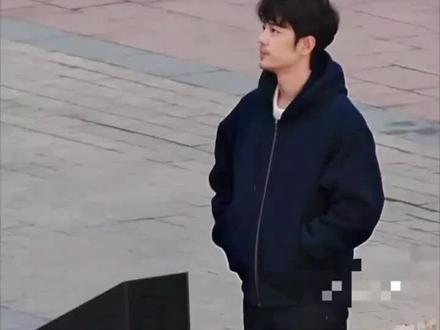 肖战今天真的来蚌埠拍戏小城良方