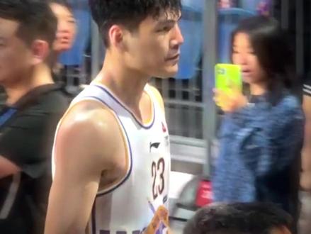 再持续这样的状态,陈国豪可能CBA都打不了了#陈国豪 #CBA联赛 #广东工业大学 #2026bsk #2026bsk全国总决赛