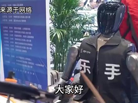 DeepSeek研究员放狠话,AI10-20年取代绝大多数工作?#AI