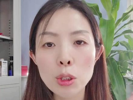这双鞋子大家一定要认清楚,在户上,不要随意清洗客户家的奢侈品鞋子衣服,一个疏忽,可能就是你一个月的工资甚至更多。#家政服务