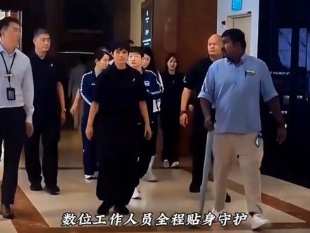 莎总驾到,大迪新发型出圈!#孙颖莎#wtt新加坡大满贯