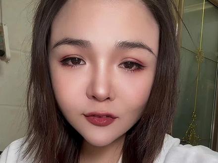 《鸭屁股》 哎 之前说好的 现在你们又不乐意😂那就不放了 我宣传行了吧🤕#鸭屁股 #原创歌曲 #好好吃饭好好生活 #旧时光