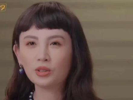 舞台“咳嗽”是个小巧思啦!!!#马嘉祺 #末路狂花#马嘉祺声生不息宝岛季 #谁懂啊真的好可爱