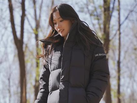 每个怕冷的女孩,在冬天都要拥有的长款羽绒服推荐给你 #羽绒服 #冬季穿搭 #户外穿搭#休闲穿搭