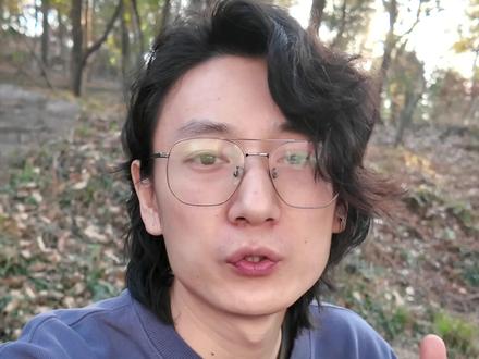 入门但好用!不到200就能搞定的机顶闪光灯 臻亮z1是一款能用在多品牌相机上的圆头闪光灯,体积也非常小巧,非常适合新手入门和旅拍使用
#闪光灯 #臻亮z1 #闪光灯技巧 #闪光灯拍照 #摄影入门