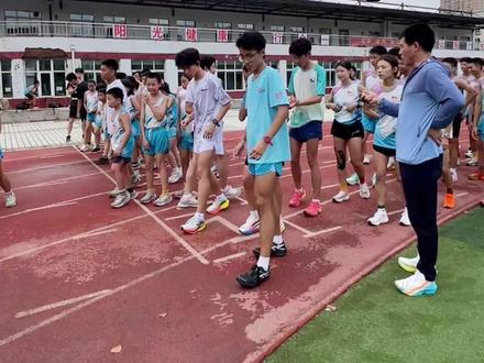 好久没上看孩子们强度了吧! #柏剑和孩子们的🏠 #田径 #马拉松
