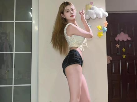 我坏也照单全收吗~ #复仇摇 #卡点舞 #抖音热门舞蹈计划 #浅跳一下 #抖音潮流舞蹈地图