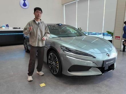 全新腾势Z9GT!纯电续航1036公里,还首搭闪充技术 听说能看到这款车型的实车之后,我们马上现场体验一下,见证闪充技术腾势首批搭载。#全新腾势Z9GT #全新腾势Z9GT纯电续航1036公里