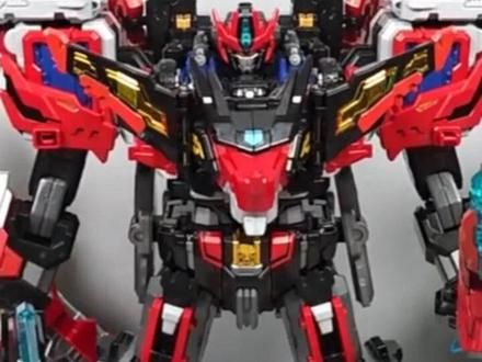 炫卡斗士 炎龙战神、玄铁战神、玄铁战神W变形展示!