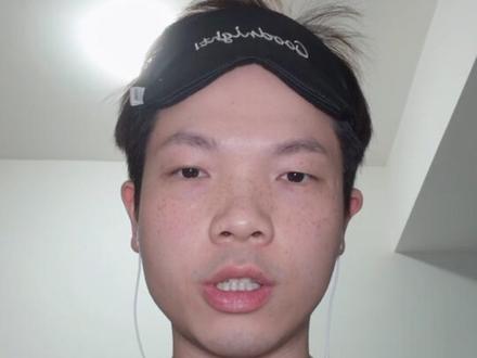 朋友们,大家好!
今天凌晨,iOS26.3.1 正式版 已经推送了,你们更新了吗?
视频里是我个人对于这次系统更新的看法,希望能够帮到你。
提醒一下,新系统更新过后需要跟硬件适配一到两天,所以这段时间内续航和发热都不太稳定,之后才会有确定的结果。
而升级了iOS26.4 的测试版的朋友没办法通过OTA的方法刷到iOS26.3.1 。
非常感谢各位观看我的视频,喜欢我的视频可以给我点个赞加个关注,对于这个版本有任何看法的高手们也非常欢迎在评论区一起分享!
我们下次见!
#iOS26
#iphone17promax
#ipados26
#iPhone17
#iOS系统升级