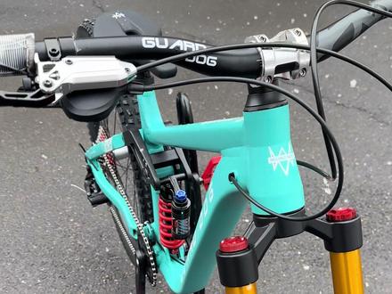 看门狗2高加索Pro新款颜色你喜欢吗#看门狗2高加索 #看门狗2软尾 #软尾山地车