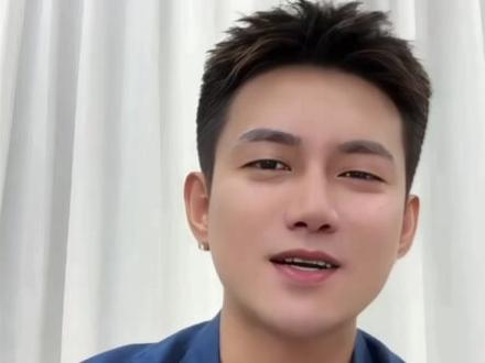 就爱点华子~
#直播录屏分享 #直播高光
@木邑(保分中) @阿哲