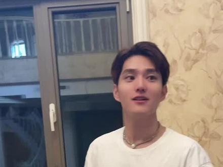 用实力证明自己,明天带你们揭秘 #亿星文化 #努力变优秀