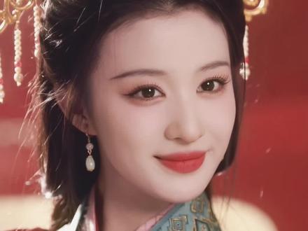 春晚女星造型鲨疯了!新中式美出圈#迪丽热巴#王楚然#白鹿#李沁 #田曦薇