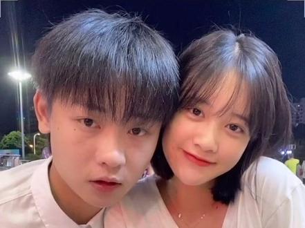 婚后变化真大#我们俩 #情侣日常 #原相机