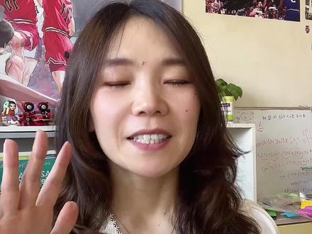 听力熊 T8 凭啥让百万家长疯狂种草?听力熊开挂了!T8 横空出世,颠覆了认知啊!
早就不是传统听力设备,就是一个超智能的 AI 伴学伙伴!
以前孩子学习是被动填鸭,现在有了听力熊 T8,直接开启主动探索模式!云朵熊 Tini 就是孩子的 “移动十万个为什么”,把整个世界装进孩子口袋,培养提问、解决问题的能力,让枯燥学习秒变趣味探索!主流 AI 系统都塞进去了,豆包、Deepseek、阿里云… 你叫得上名的大模型全在里面了~
硬件配置也直接拉满!2.8 英寸高清触摸屏,低蓝光护眼认证,看再久也不怕伤眼睛;喇叭也变大了,音量大、音质好,室内室外都清晰;还能投屏电视、投影仪,大屏看动画更爽啊!
AI 拍功能更是王炸!别家拍完只出字,听力熊 T8 拍完不仅有英文单词,还带互动提问、百科知识,看见啥学啥,直接变身行走的知识库!
内置牛津树、大猫、海尼曼等正版资源,全科名师讲解,从 0 岁用到 18 岁,切换年龄就能匹配专属学习资源,50 位 AI 角色陪练,口语私教、科学家、故事大王… 孩子玩到根本停不下来!
以前买过听力熊的宝子们,听劝!这 T8 功能直接迭代升级,用好一个功能都血赚,妥妥的花小钱办大事
赶紧冲,错过真的拍断大腿呀!#科技改变生活 #边玩边学 #让孩子远离手机 #英语