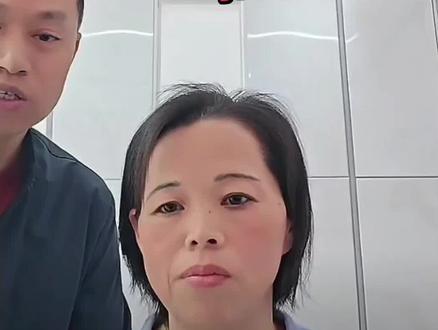 @黄琴 @黄琴好物分享@花姐好物 ,真心希望丫头和成意能够和好㊗️福你们能够幸福快乐,恋爱期间两个人有点小矛盾小摩擦很正常,这是奠定爱情的基础,网友们也不要去网暴他们,留点余地。不经他人事莫劝他人善
