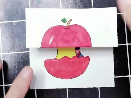 快来打开苹果看看里面有什么🧐#简笔画 #折叠画 #水果简笔画 #育儿