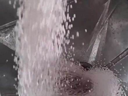 消失模铸造专用原始珠粒的预发泡#消失模铸造 #铸造技术 #铸造行业