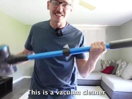 这些你天天做的家务,用英语怎么说? 学习内容盘点:
三大地面清洁工具与动词:真空吸尘器 (Vacuum cleaner) 与 吸尘 (Vacuum);扫帚与簸箕 (Broom and dustpan) 与 扫地 (Sweep);拖把 (Mop) 与 拖地 (Mop)。
洗碗全流程英语:从“洗碗”的不同说法 (do/wash the dishes) 到所需工具 (soap, sponge, brush, rack),再到步骤 (brush, rinse, dry)。
地道口语表达:学习如 “Oh man, now I have to do the dishes.” 这样的自然抱怨句。
1. 工具类名词:
Vacuum cleaner: 吸尘器
Broom: 扫帚
Dustpan: 簸箕
Mop: 拖把
Sponge / Washcloth: 海绵 / 洗碗布
Brush: 刷子
(Dish)Rack: (碗盘)晾干架
2. 动词短语:
To vacuum (sth.): (用吸尘器)吸尘
例句: I'm vacuuming our rug. (我正在给地毯吸尘。)
To sweep (sth.) up: 扫起来
例句: Sweep up the dirt with a broom. (用扫帚把灰尘扫起来。)
To mop (sth.): 拖(地)
例句: You use a mop to mop the floor. (你用拖把来拖地。)
To do/wash the dishes: 洗碗
例句: Now I have to do the dishes. (现在我得去洗碗了。)
To rinse (sth.): 冲洗
例句: Rinse the plate with water. (用水冲一下盘子。)
To dry (sth.) off: 弄干,擦干
例句: Dry the dishes off with a towel. (用毛巾把盘子擦干。)
3. 其他实用表达:
Out in the open in the air: 在露天通风处(自然风干)
It doesn't work.: 这样不行/没用。
For that reason: 因此,正因为如此
##英语口语##英语听力##英语学习#地道英语