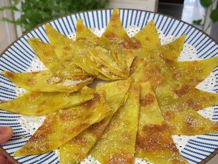 妈妈教的烫面饼子 你们也会吧#vlog日常 #美食分享官 #烫面饼子