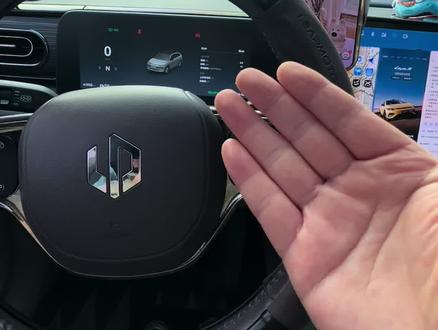 零跑汽车投屏分屏免费教程来啦!超丝滑! 回复 @会摄影的零跑c11车主的评论 零跑车主集合!适用于24-26款#零跑C11 #零跑C10 #零跑C16 #零跑C01 #零跑B10 零跑B01等车型!超丝滑!