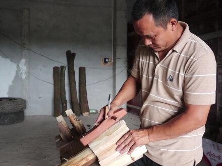 超爸制作甑子的全过程,工序繁琐又复杂,才卖几十元一个值得吗?