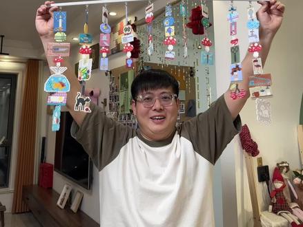 《自制拼豆门帘》 “豆神”乐乐终于找到了用油纸熨烫拼豆不粘纸并且能熨出褶的办法#真实生活分享计划 #拼豆 #拼豆教程 #夫妻日常 #日常vlog