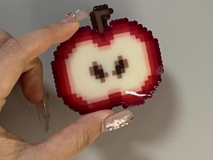 苹果🍎糖拼豆发卡 好次的苹果!#拼豆 #拼豆教程 #拼豆豆 #苹果拼豆 #拼豆日常